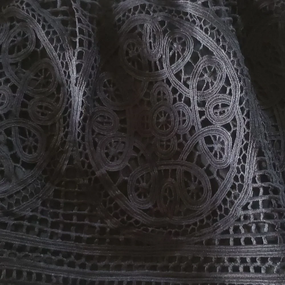 𝅺 Ladies Lace Top by ENDLESS ROSE - Picture 13 of 16
